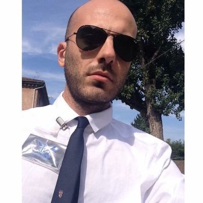 -Facebook Davide Piacenza- Instagram dado_p89 - ho l'hobby della fotografia, moto e viaggiare
