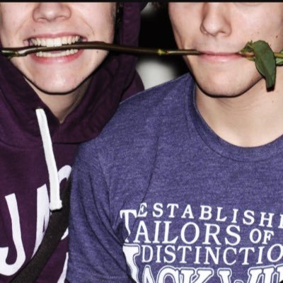 LarryIsHope4Us's profile picture. 