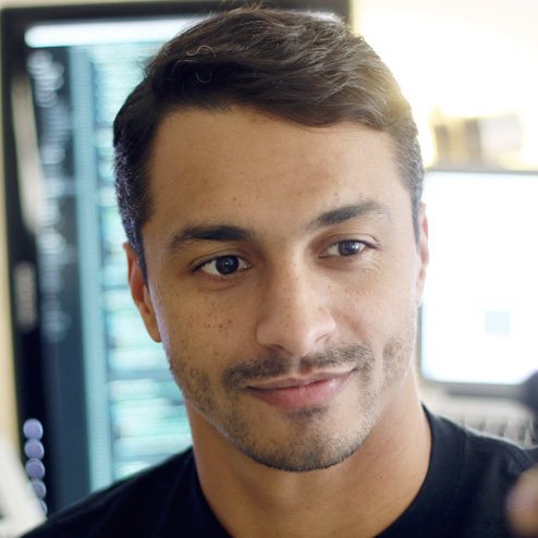 vhugoalves's profile picture. 