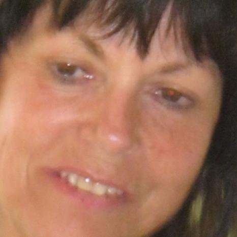 Werkte tot 2017 gedurende 13 jaar in hospice Bethlehem. Voorheen trainer klinisch trainingscentrum UMC st. Radboud. Nu werkzaam in het Marikenhuis.