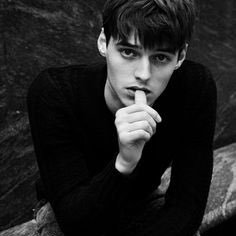 ❝Even with a logical mind, I can't help but flirt with the dark side.❞ || Marauder | Seventh Year | Ravenclaw