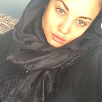 ilyanarpgbg's profile picture. she got the devil look but she has the soul of an angel.