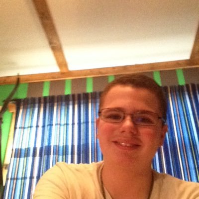 pizzaparty135's profile picture. 