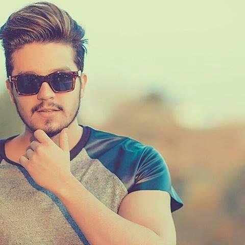 FCLuanSTeamos2's profile picture. ''desculpa o palavrão, mas vcs são fodas pra caralho! '' since 15/05/12  Pois só quem sonha consegue alcançar ♥ Conta de Fã