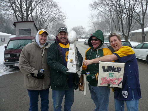 zole2112's profile picture. 