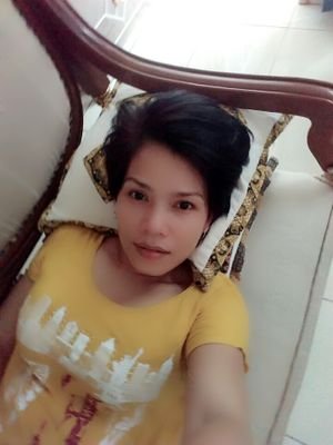 lailly_ayu's profile picture. 