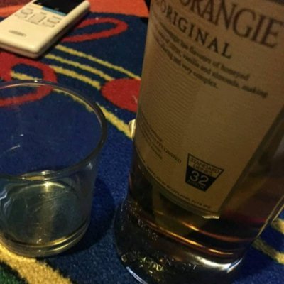 mencari_chinta's profile picture. 