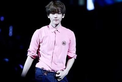 Adib sa wattpad, sa Bts , at sa EXO ❤❤ patay na patay sa Dyosang si Baekhyun
