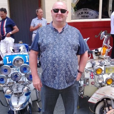 raycallery's profile picture. 