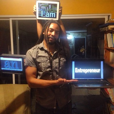 Chalwaah's profile picture. #GuerrillaOOHMarketer #VisualArtist #DecòrPainter #KiteFlyer #BransonEntrepreneur • CEO @RAPSMobileOOH @OutdoorCinemaJA • Lead https://t.co/DN2ykGtdMT