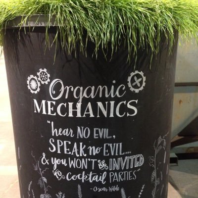 The Organic Mechanic Soil Specialist. Plant-a-holic. Worm-o-phile. Locavore. Music lover.