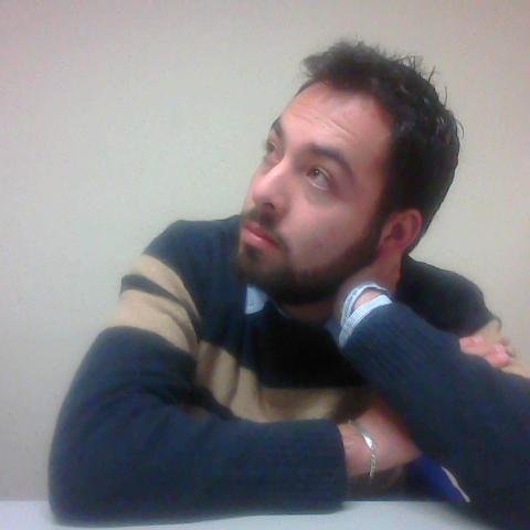 '... un idealista en bancarrota con expectativas, un ingenuo soñador que sin pudor se te entregó sin más ni más...' A.S.