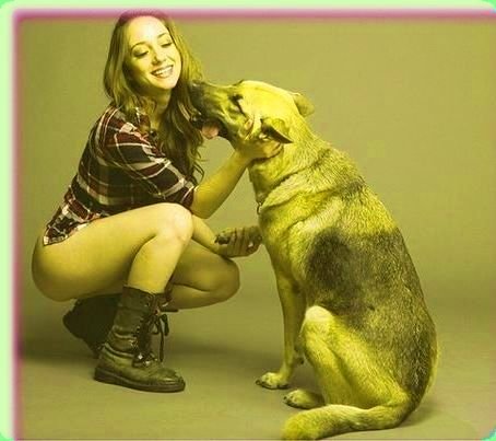 angelitabates10's profile picture. 