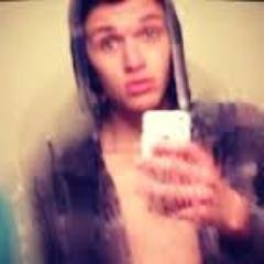 VeysalAslan's profile picture. 