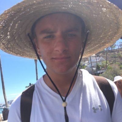 Brandtlin_'s profile picture. I like sports