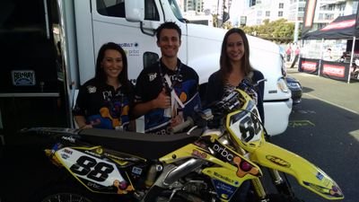 LanniGoesVroom's profile picture. Freelance Supercross Journalist/iHeartRadio Promotions Assistant