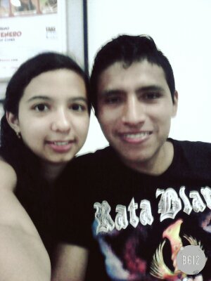 darwin013's profile picture. Amo lo que veo y lo que ocultas 
amo lo que muestras o insinuas 
amo todo de ti Johana & Darwin (siguen y sigo).