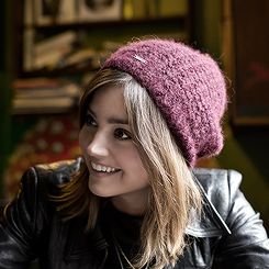 SassySmugglerSo's profile picture. “Let's get one thing straight. I take orders from just one person: me.”

[Fem!Han | SWRP | Unclaimed | #Shadow]