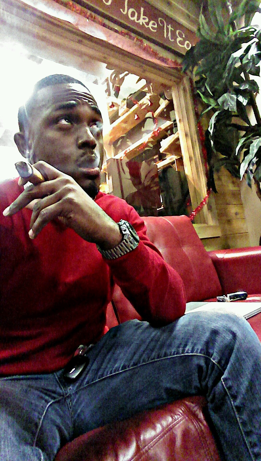 Tha_DonSinclair's profile picture. The Philanderer. I am an Optimist. It does not seem to be much use being anything else-Winston Churchill