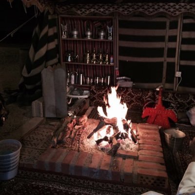 سو الجمايل وافعل الطيب بالناس ترى طريق الطيب مابه حسايف