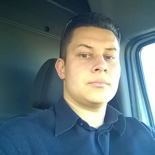 PapyRhusse's profile picture. 