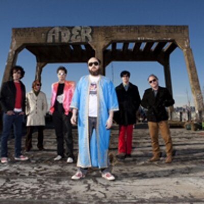 Profile Picture of The Apples In Stereo (@applesinstereo) on Twitter