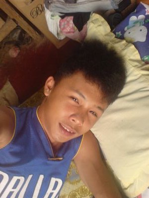 09076454332d's profile picture. 