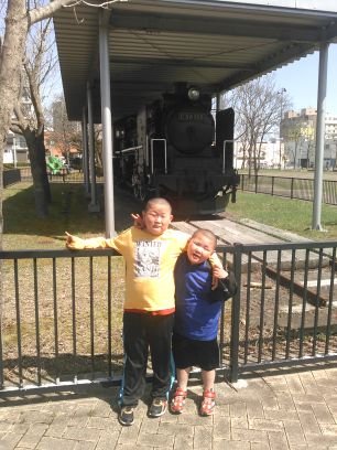 mCMROW4246zXYLQ's profile picture. 