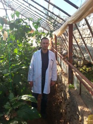 MuratCIRAK10's profile picture. Osmanlı torunu, Türkün hammaddesi, şeytan ve seytanlikla işi olmayan, cesur yürekli ve yüce gönüllü insan...