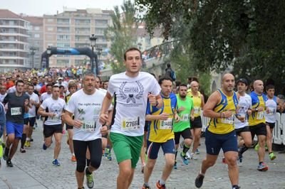 neira10's profile picture. Graduado en Ciencias De La Actividad Física y Del Deporte, jugador de Carballiño FS y entrenador en la base de CD Arenteiro