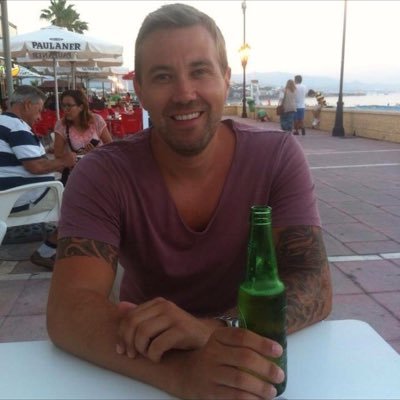 karlmolyneux's profile picture. 