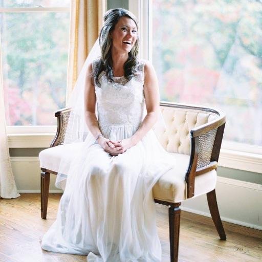 PR @AirWatch. Lover of: wine, sushi, a good book, cats, my golden retriever and Alabama football.