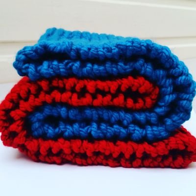 Cleos creations is a range of handcrafted snoods, scarves & soft toys, designed & made in the UK. Visit http://t.co/GP5wReZnlU to view the new collection ✨