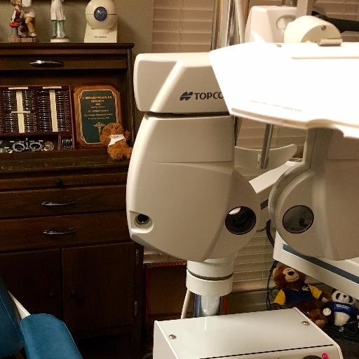 Glasses + fashion + 20/20 vision. Your eye exam awaits! 👀Call to schedule in Modesto 209-524-7870 or Stockton, California 209-951-0498.