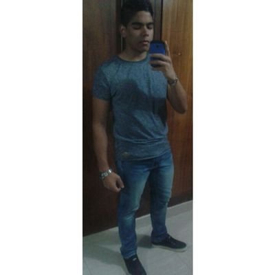 No hay cosa mas buena y mas sana que cada quien haga lo que le de su regalada gana.
ig: angelfuenmayor_