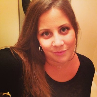 Lover, not a fighter / Nerd enthusiast / Mama of goofballs / Design slave 4 hire