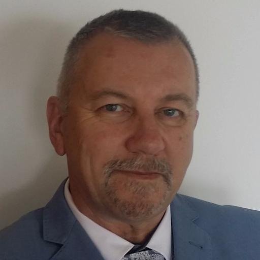 Relationship & Mindset Coach, Author, former Actor, Corporate Trainer, Motorcyclist, World Traveller, Fun Seeker, Aussie Rock Fan, Cancer conqueror.