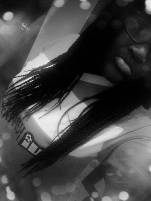 Glø Dãy~ October 25 Zodiac sign~Scorpio♏ i like dancing.. Football❤❤❤ 5'0#DMCunite❤