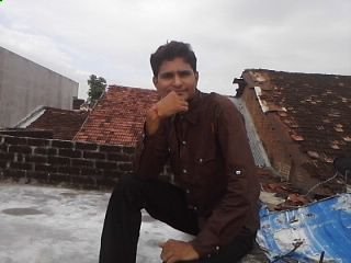 HarivanVya's profile picture. 