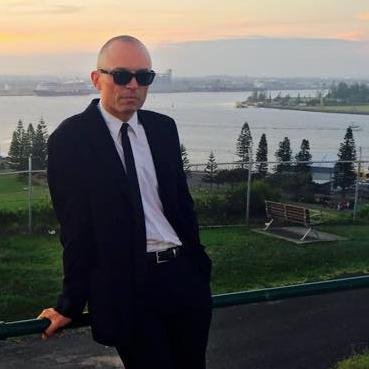 carldewhurst's profile picture. Guitarist, improviser, composer, song writer, teacher, barefoot runner