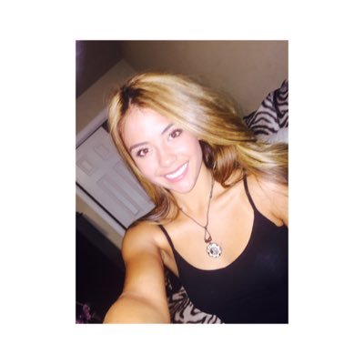 AleMarie_itwork's profile picture. BUISNESS OWNER ✨