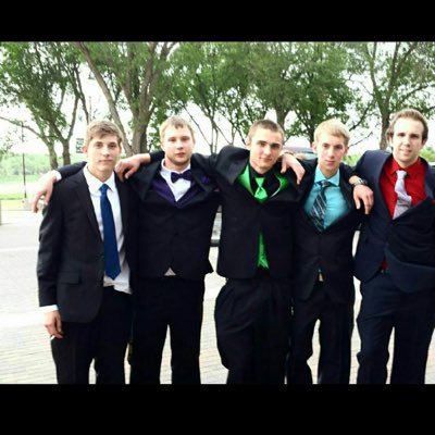 HuddyRight9's profile picture. 