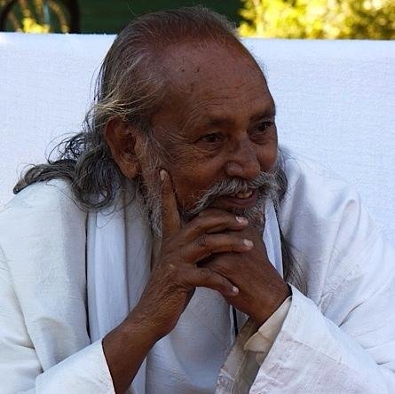 A working yoga community inspired by Baba Hari Dass. Beautiful meadows, forests and gardens. Yoga classes, yoga retreats, yoga teacher training, and more. ॐ