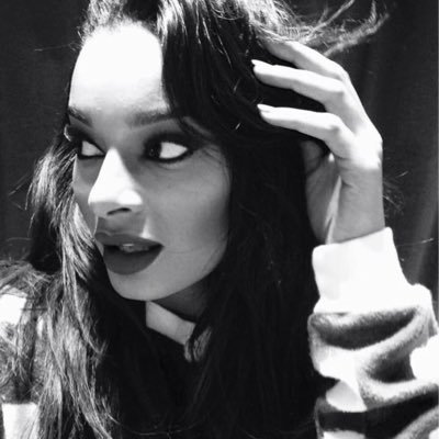 Model | Sandra Reynolds Actor | ESRL Agency | Presenter | RC Management 💌 | kellyjadew@gmail.com