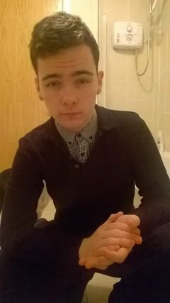 D69Neary's profile picture. I'm 17, live in Ireland, I rap and i love breaking bad and Manchester United