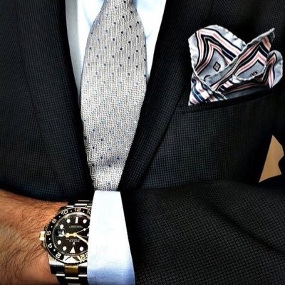 Money Means Motivation! #DCT account manager and marketer, contact me with any queries about joining the team. Earn money daily by using our binary signals.££££