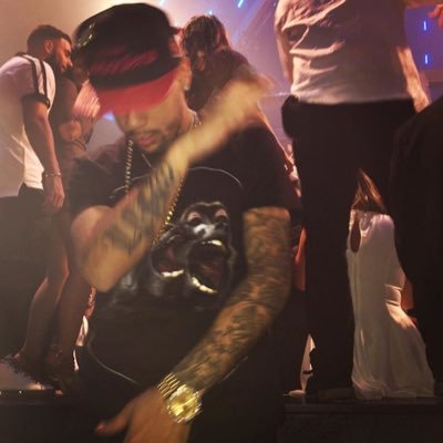 Coolest nigga on the planet IG:@LetMeHolSuttin_ SC: DeeAllova