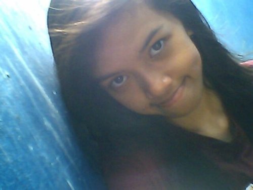 nieeyozt's profile picture. 