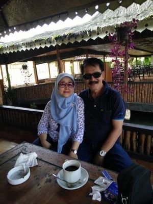 euispurnama61's profile picture. 