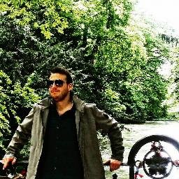 vittobertola's profile picture. Comunicazione politica.